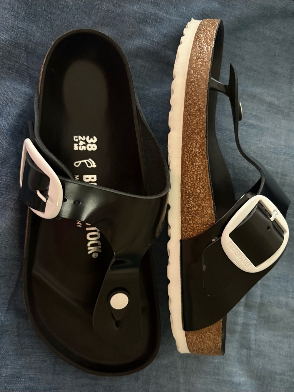 Birkenstock Black Thong Sandals with White Buckles Gizeh - Picture 2 of 4